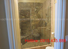 Phòng tắm kính tại Định Công