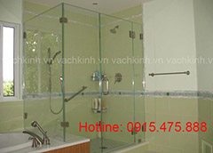 Phòng tắm kính tại Viên Sơn